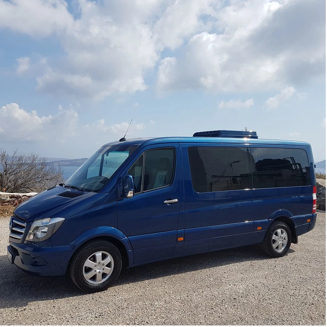 Santorini private transfers